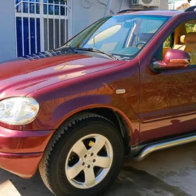 Mercedes-Benz ML350 1998
