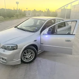 Opel Astra 2003