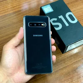 Samsung S10