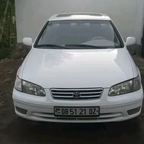 Toyota Camry 1998