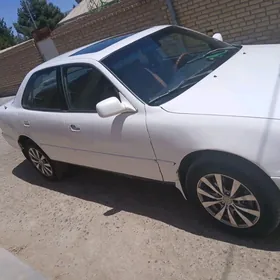 Toyota Camry 1992