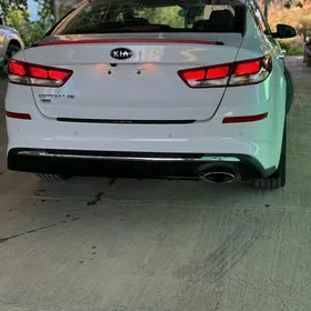Kia Optima 2020