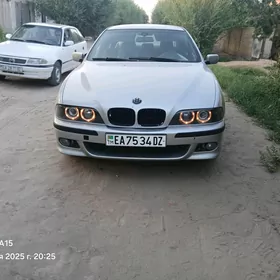 BMW E39 1999