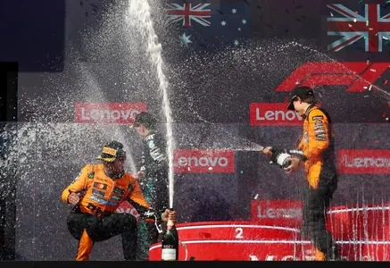 McLaren оформил 4-й дубль подряд и приблизился к рекорду «Формулы-1»