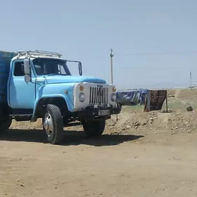 Gaz 53 1986