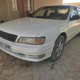 Nissan Cefiro 1995