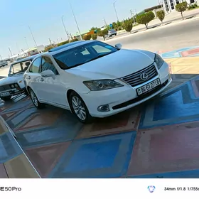 Lexus ES 350 2011