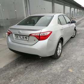 Toyota Corolla 2015