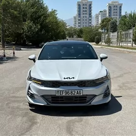 Kia K5 2021