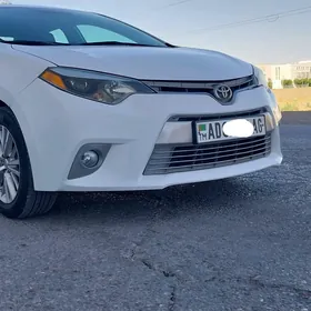 Toyota Corolla 2015