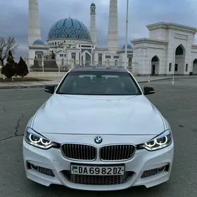 BMW F30 2012