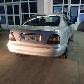 Daewoo Leganza 1998