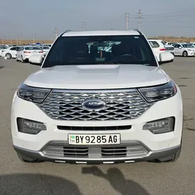 Ford Explorer 2022