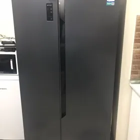 Hisense  650 litr