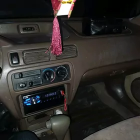 Toyota Tercel 1998