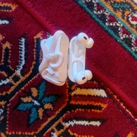 Apple air pods 2 pro