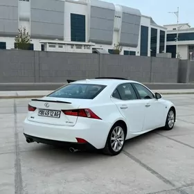 Lexus IS 250 2013