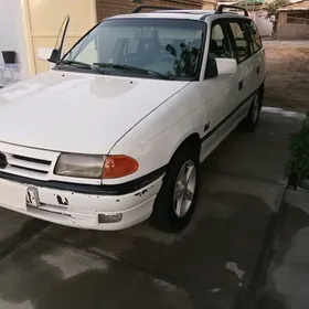 Opel Astra 1993