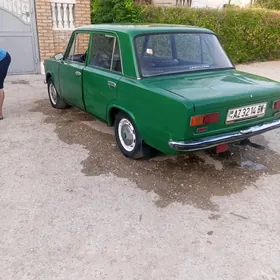 Lada 2104 1987