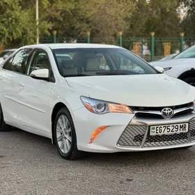Toyota Camry 2015