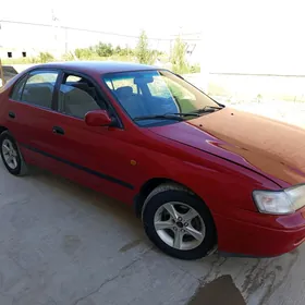 Toyota Carina 1992