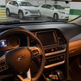 Hyundai Sonata 2019