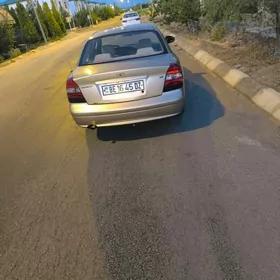 Daewoo Nubira 2002