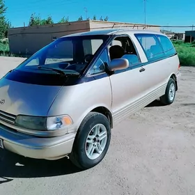 Toyota Previa 1993