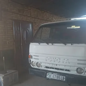 Toyota Dyna 1992