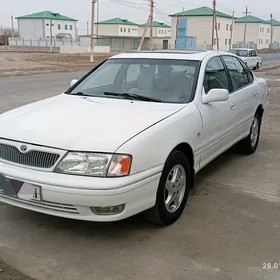 Toyota Avalon 1999
