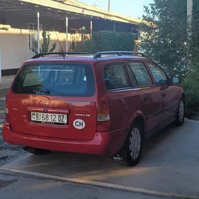 Opel Astra 1998