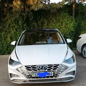 Hyundai Sonata 2022