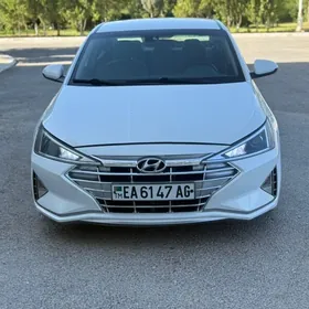 Hyundai Elantra 2019