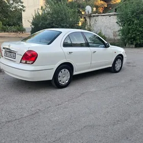 Nissan Sunny 2008