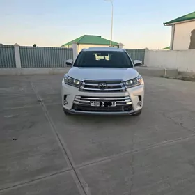 Toyota Highlander 2017