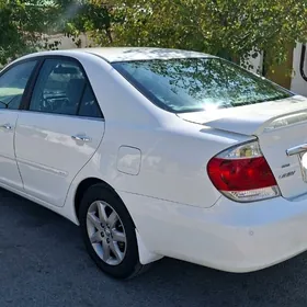 Toyota Camry 2005