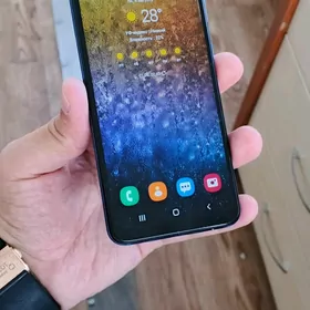 Samsung A40 obmen
