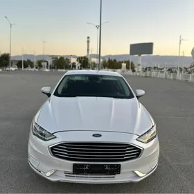 Ford Fusion 2020