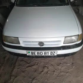 Opel Astra 1992