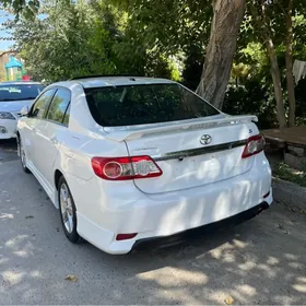 Toyota Corolla 2013
