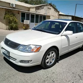 Toyota Avalon 2000