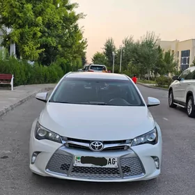 Toyota Camry 2016