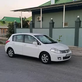 Nissan Versa 2009