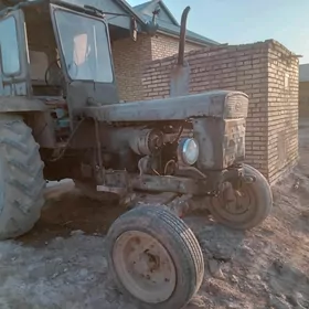 MTZ T-28 1990