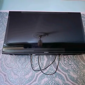 televizor hisense 32
