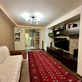 3 kom 2 etaj