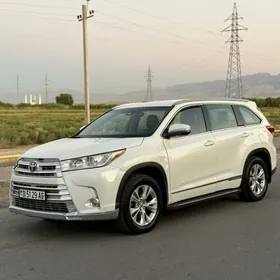 Toyota Highlander 2018