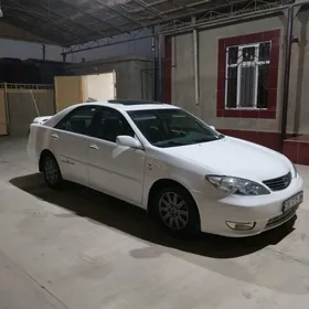 Toyota Camry 2003