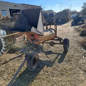 MTZ 80 2022