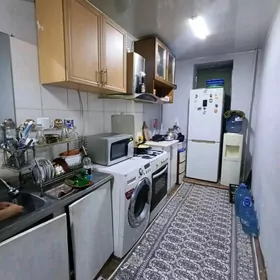 30-MKR 3/1-этаж 3-ком 64m2